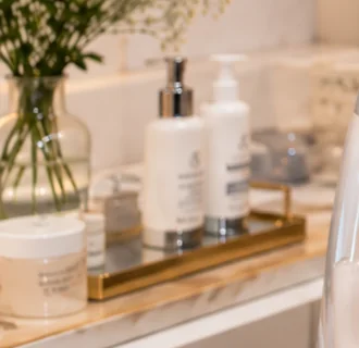 Produtos de cuidado facial da clínica